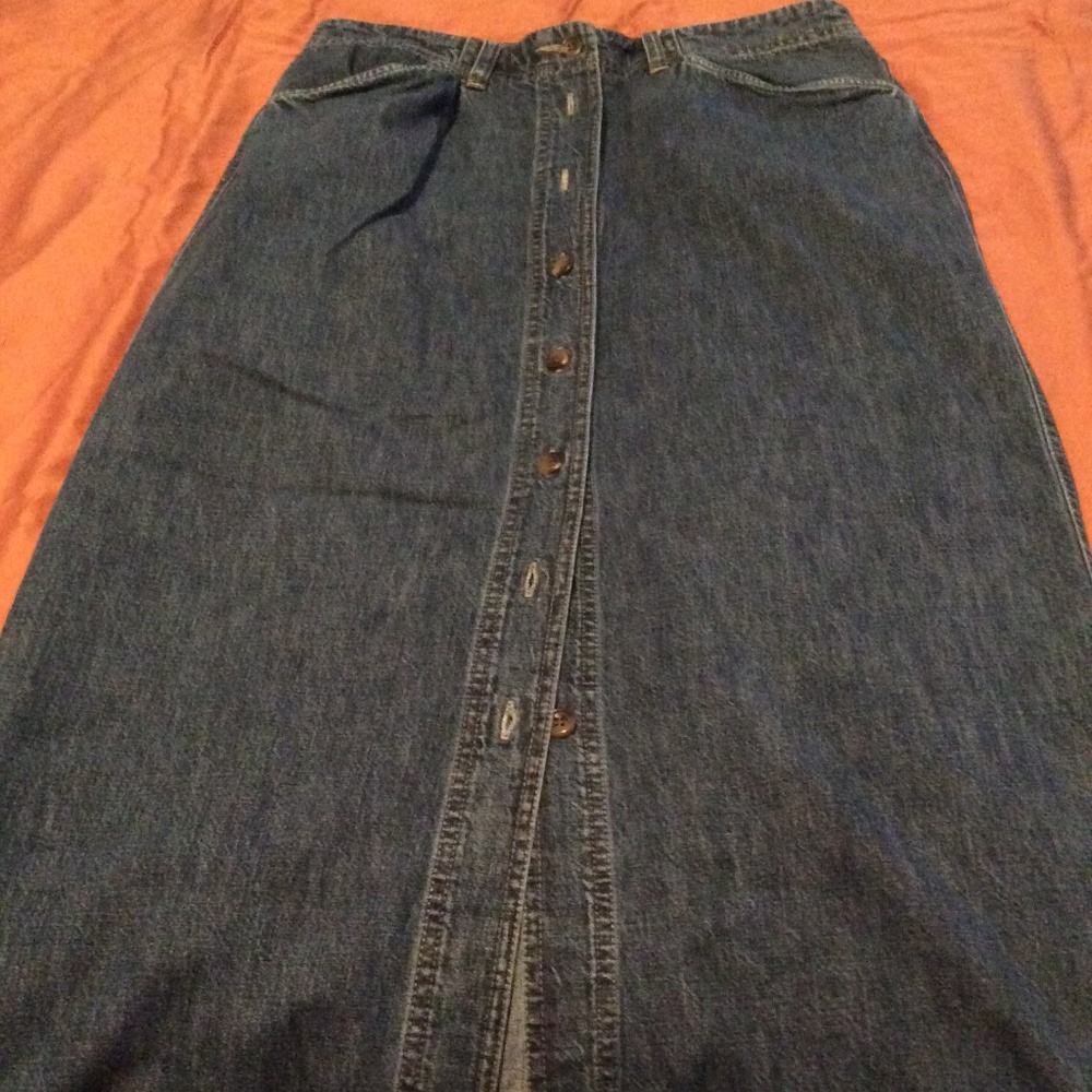 Denim skirt